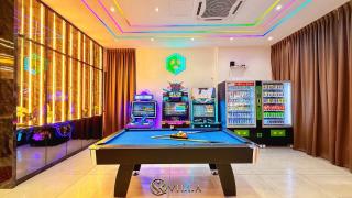 SK Villa With 35Pax JACUZZI Swimming Pool Karaoke BBQ PooL Table - Malacca - 5