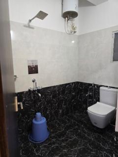 Mayura Residency lodge - Palni - 8