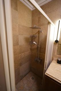 Chic 3-BR Apartment - Near City Stars - Il Cairo - 5