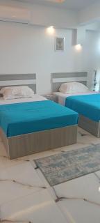 شقه للايجار غرفه وصاله ومطبخ وحمام بالهضبه الغردقه - Hurghada - 8
