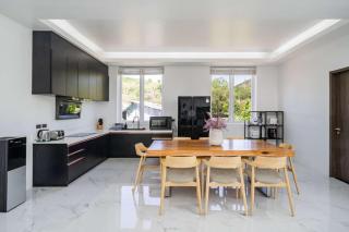 Villa Giselle - 10BR Villa with 2 Pools in Phuket - Ban Kata - 3