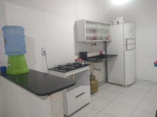 Casa com PISCINA em local tranquilo com valor acessível - 3