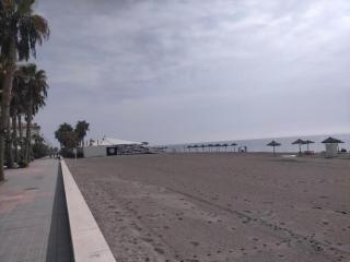 Laguna Beach Piscina- HOME RENT MALAGA - 9