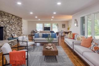 Amber Lodge by AvantStay Pool Firepit Sauna - Jefferson City - 1