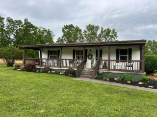 Grassy Meadow Getaway - HOT TUB! - Mount Nebo - 8