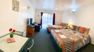 Kerry's Motel - Rotorua - 9
