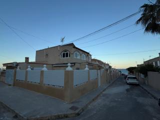 CASA Adosada obra nueva Calas santa pola del este 50 metros del mar - Santa Pola - 9