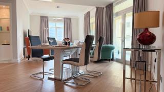 Luxury 3 Bed Apartment at Palm Jumeirah - 7