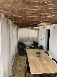 Appt 80 m2 vue port avec baignoire balnéo - 5