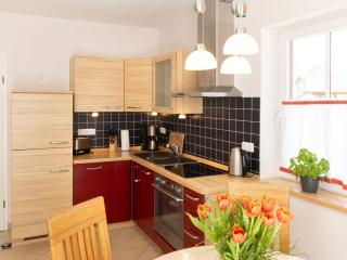 Holiday Home Heide by Interhome - Ostseebad Karlshagen - 2