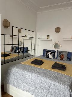 Nice 2 Rooms Full Appartement in Paris - Paris - 5