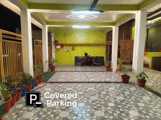 Ayodhya Palace Hotel & Restaurant - Ayodhya - 4
