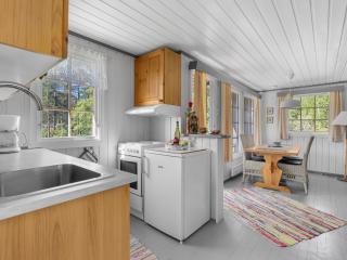 Holiday Home Berthabu by Interhome - Øyuvstad - 2