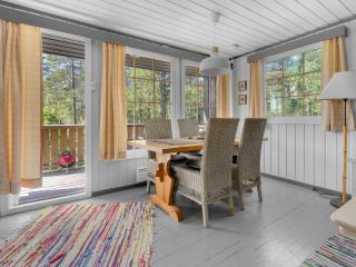 Holiday Home Berthabu by Interhome - Øyuvstad - 1