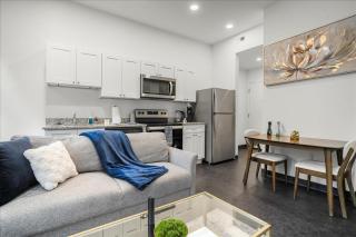 CozySuites Stunning 1BR in Downtown Pitts #34 - Pittsburgh - 0