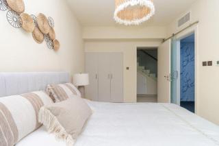Sunny Beachside Apartment - Ra’s al-Chaima - 6