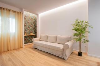 Studio Office Reina 7 - 2