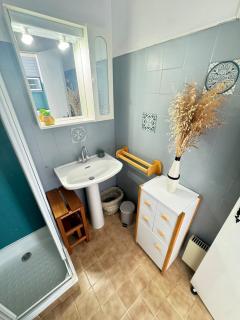 Studio with balcony in residence Pool&Tennis - Saint-Raphaël - 2
