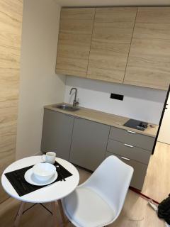 Central Studio near McDonald's - 7