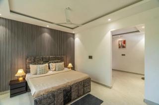 Bloom Haven by Madaan - 7