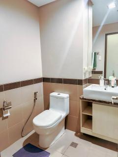 Comfy Condo near US Embassy & Manila Bay with pool - Manila - 6