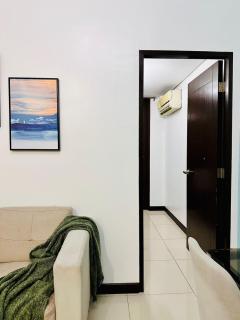 Comfy Condo near US Embassy & Manila Bay with pool - Manila - 2