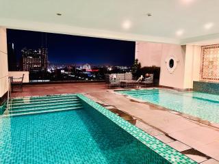 Comfy Condo near US Embassy & Manila Bay with pool - Manila - 1