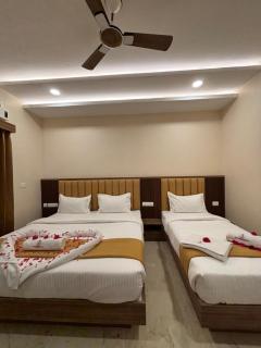 Hotel Saesha International - Rāmeswaram - 3
