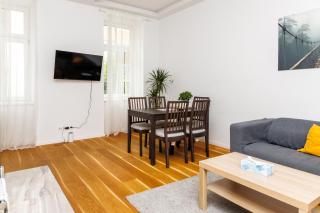 5 beds 2 bedrooms top apart in vienna's heart - 1