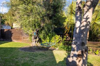 Modern Oceanside Stay with Yard & Laidback Vibes - Oceanside - 9