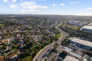 Modern Oceanside Stay with Yard & Laidback Vibes - Oceanside - 3