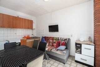 Apartment Sunny - Starigrad-Paklenica - 6