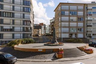 Huswell - Stunning Apartment with Side Sea View in Koksijde - Koksijde - 2