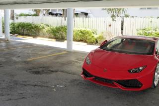 South Beach and Collins, Parking included - 1