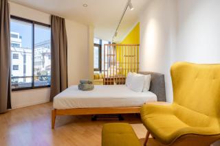 Yellow Sun Studio - Cozy Stay in Central Funchal - 0