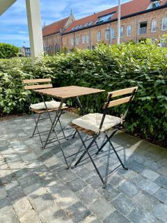 Luxury and tranquility within walking distance of the beach - with garage - 6