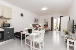 luigi studio - St. Paul's Bay - 9