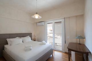 LIV - Artistic Rooftop Apartment in Pagrati - Atene - 3