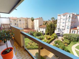 Grand studio climatisé avec terrasse au calme, cœur de Menton - FR-1-196-288 - Menton - 0