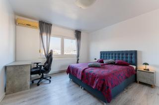 Flex SelfCheckIns 144 - Zagreb - Bedroom - Parking - Zagreb - 9