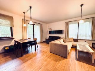 Shadow Retreat by Fiesta Apartments - Sopot - 9