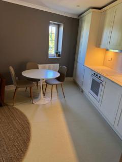 Aaron Glen Guest Apartments - Loanhead - 4