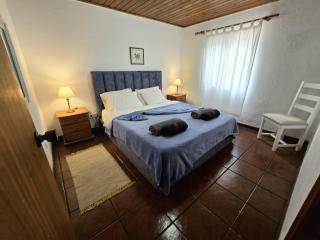 Mosteiros Sea House - 3
