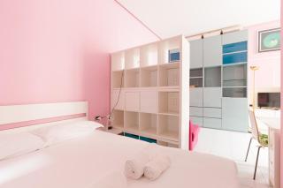 GuestHost - Isola Cosy Pink Studio Apt - Milano - 1