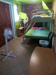 3 chambres, piscine et vue sur la mer - Chambort - 2