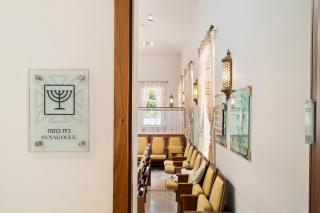 King david residence #102 Near Mamilla, luxurious - 4