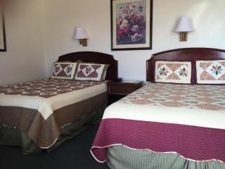 Crest Country Inn - Williamsburg - 6