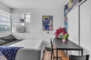 Studio 01 in Edgewater - 10 mins walk to Wynwood - 3