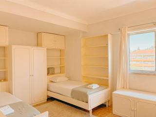 Lisbon River Vista - 2 Bedroom Terrace Retreat - Lissabon - 1