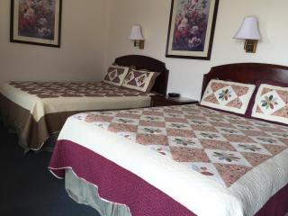 Crest Country Inn - Williamsburg - 4